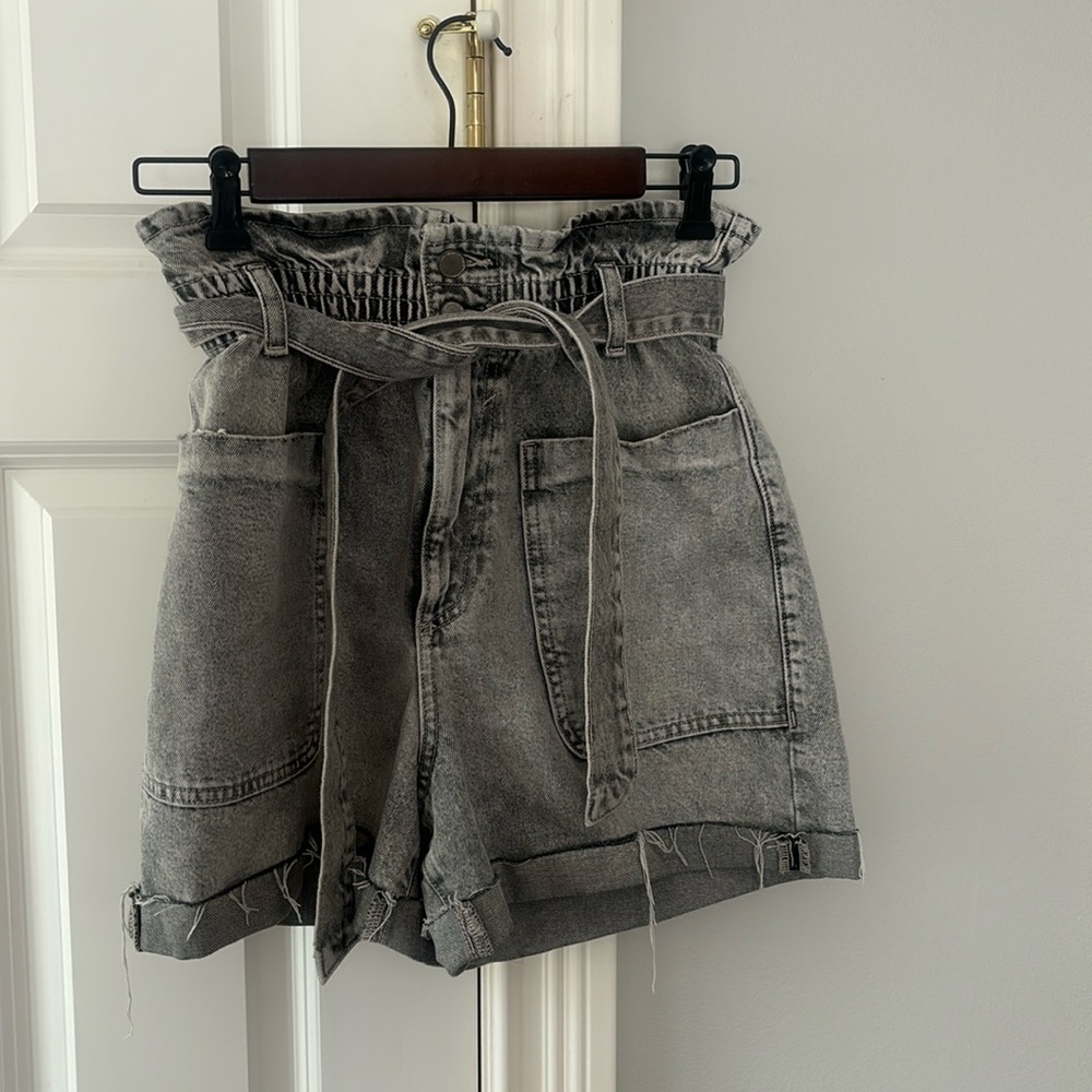 Zara Jean high waisted shorts
